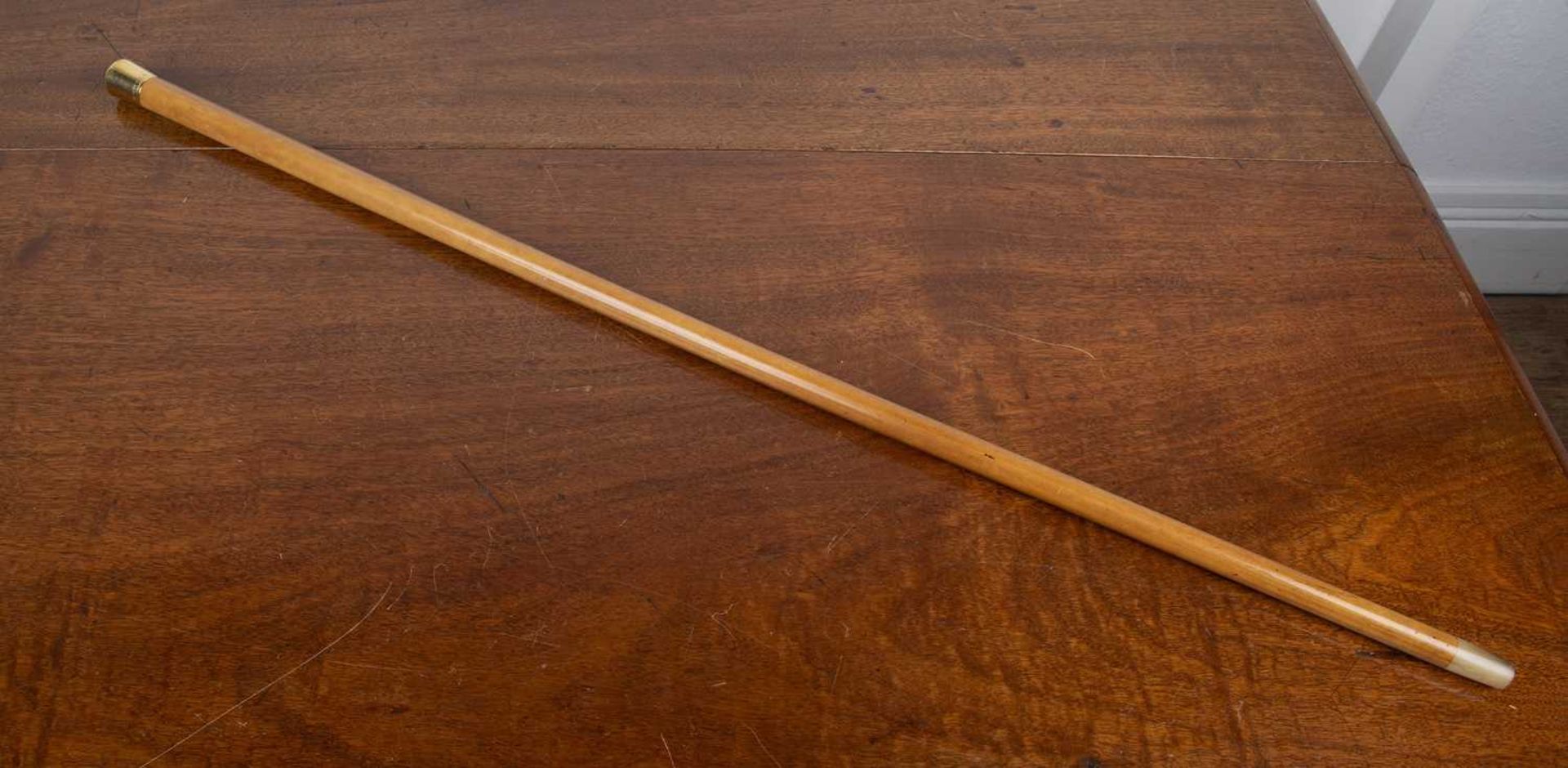 18ct gold topped malacca walking cane with full London hallmark and retailers mark for Brigg of - Image 3 of 3