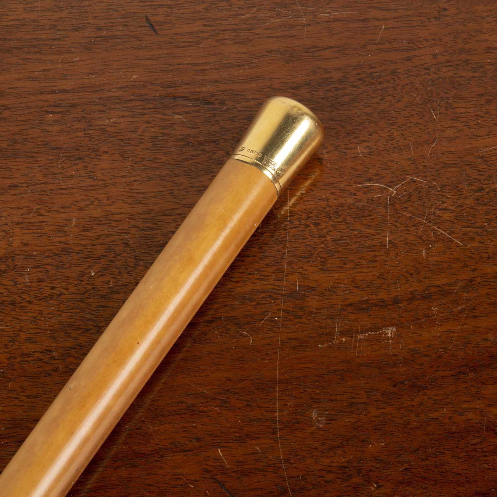 18ct gold topped malacca walking cane with full London hallmark and retailers mark for Brigg of - Image 2 of 3