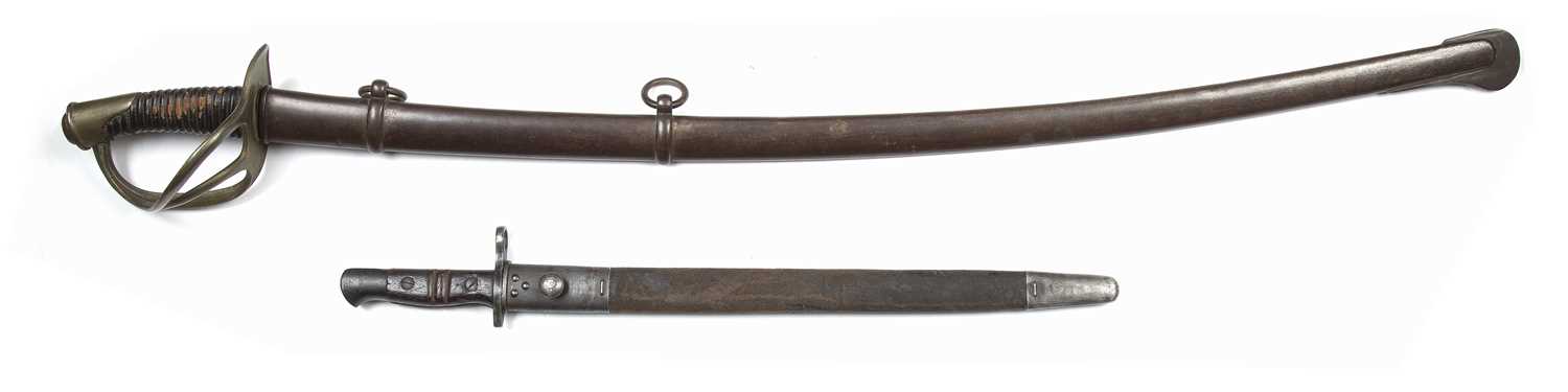 A French Light Cavalry sabre, blade numbered 1190, 92cm in length, with original scabbard together - Image 2 of 8