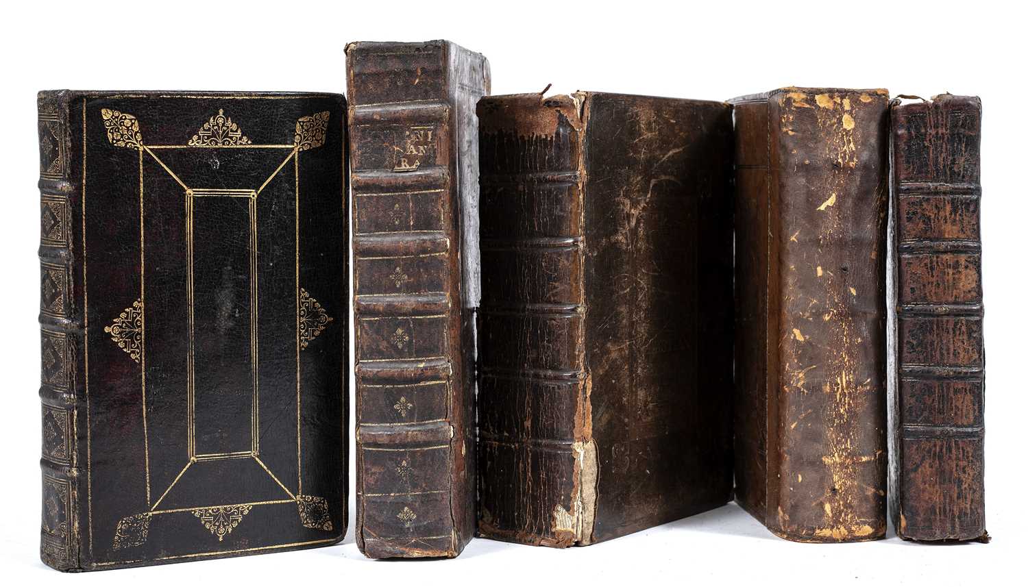 An 18th century Psalter in English and French. Baskett, Oxford 1717. 8vo. Gilt tooled calf. A