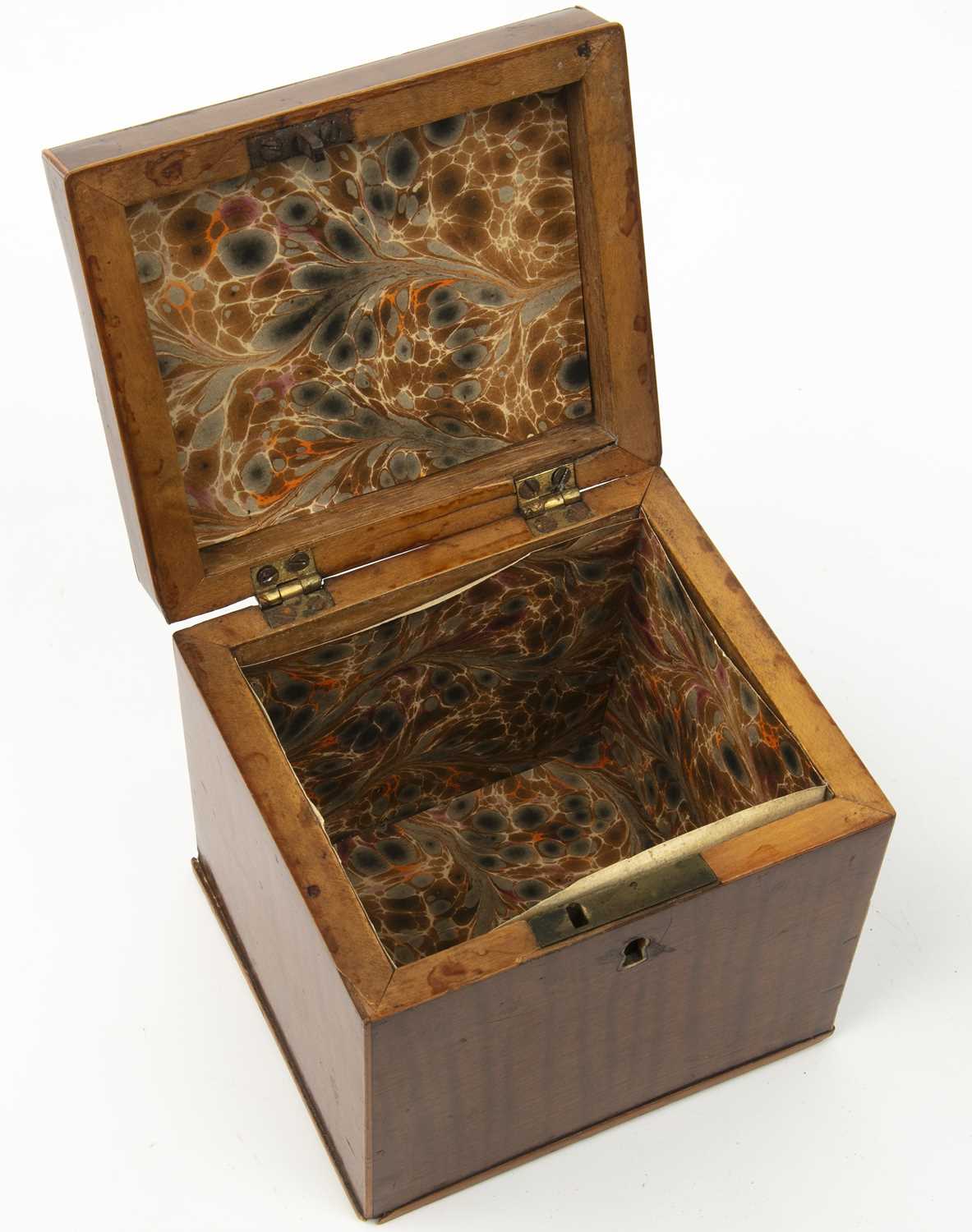 A George III possibly fustic tea caddy of cube form with fiddle back veneer, a ring handle and a - Image 2 of 5