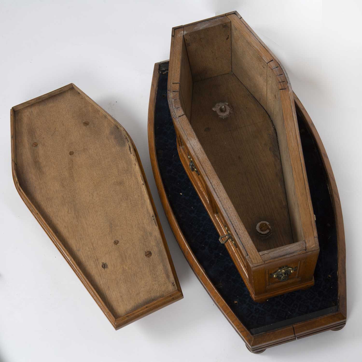 A Victorian oak model display coffin for Boswell and Sons, makers Theale, with a fitted glazed case, - Image 5 of 5