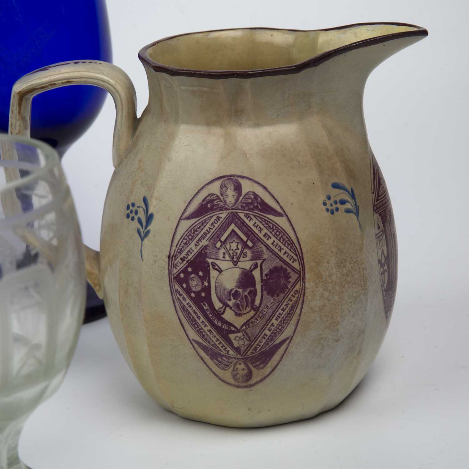 A group of Masonic related ceramics and glassware to include the 'Freemasons Arms' tankard, a jug - Image 4 of 5