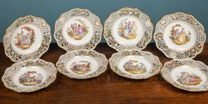 A set of eight Helena Wolfsohn cabinet plates