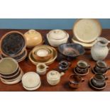 A collection of Winchcombe Studio pottery