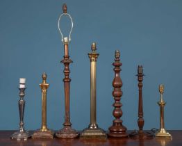 A group of seven assorted table lamps