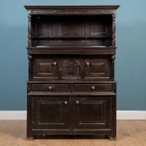 An 18th century Welsh oak tridarn