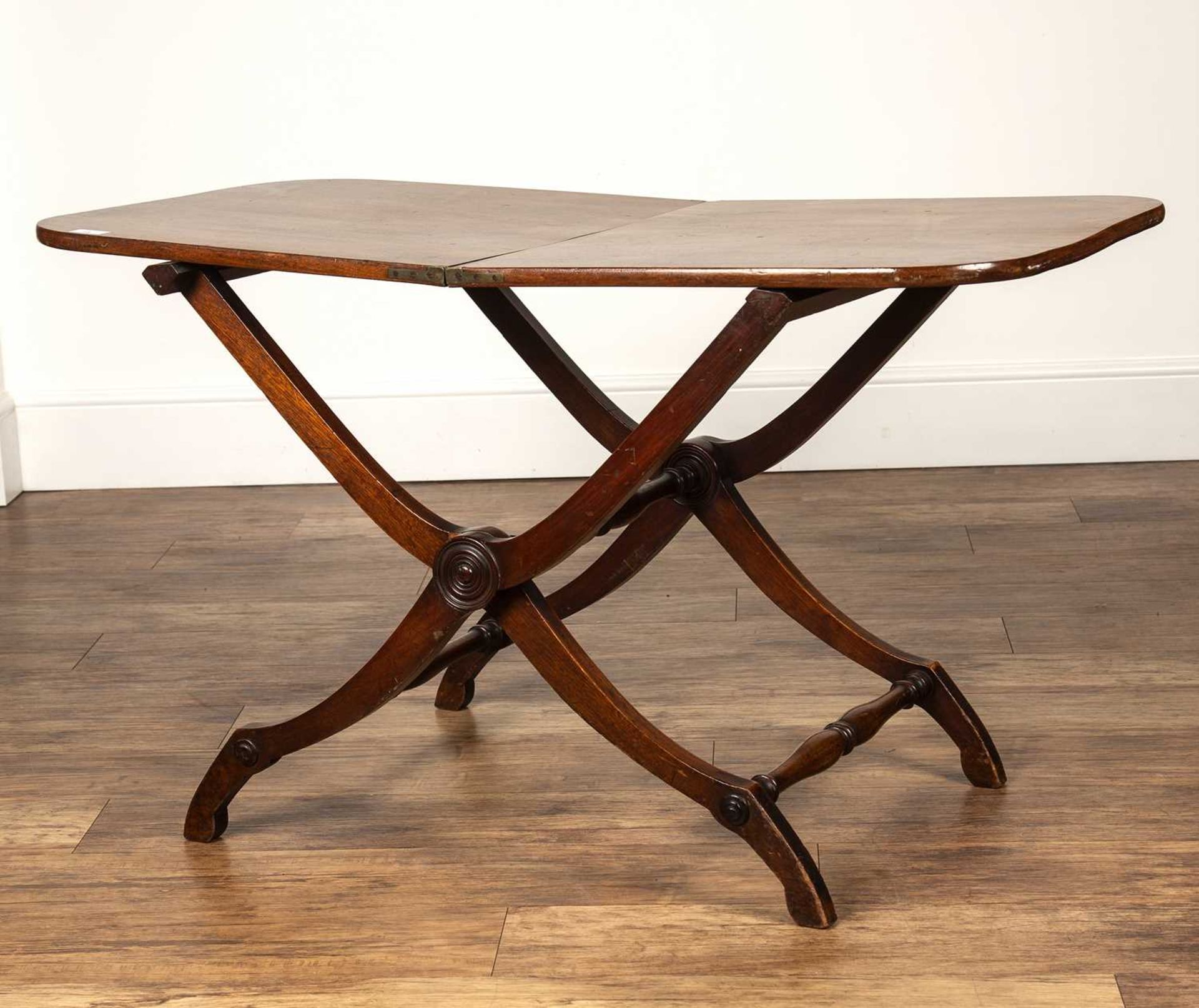 Mahogany folding coaching or campaign table 19th Century, on 'x' stretcher, 111cm wide x 64.5cm high - Image 3 of 5