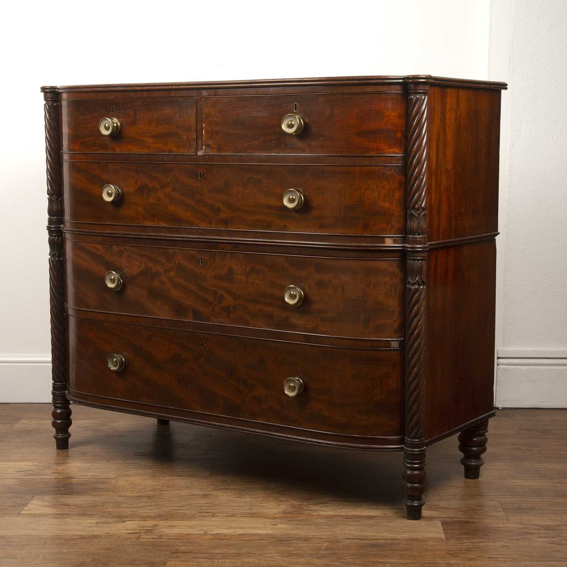 Mahogany chest of bow fronted drawers 19th Century, with rounded corners and brass handles, two over - Image 3 of 6