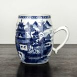 Blue and white barrel-shaped porcelain tankard Chinese, early 19th Century, painted with a 'Willow