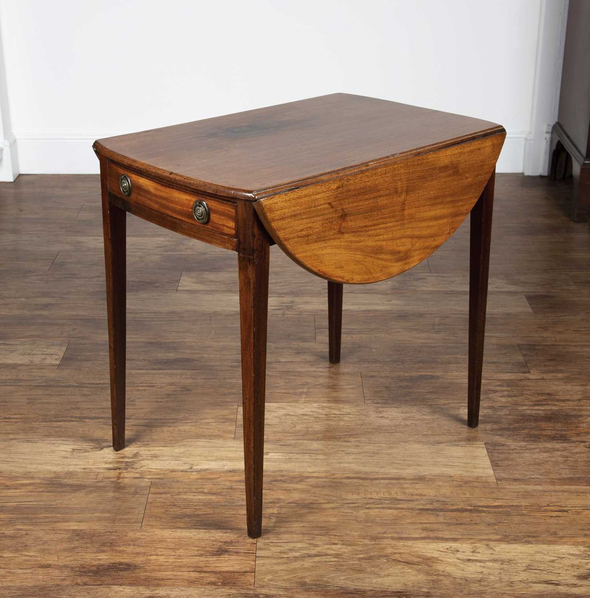 Mahogany Pembroke table 19th Century, fitted with a single frieze drawer and one faux drawer, on - Image 2 of 4