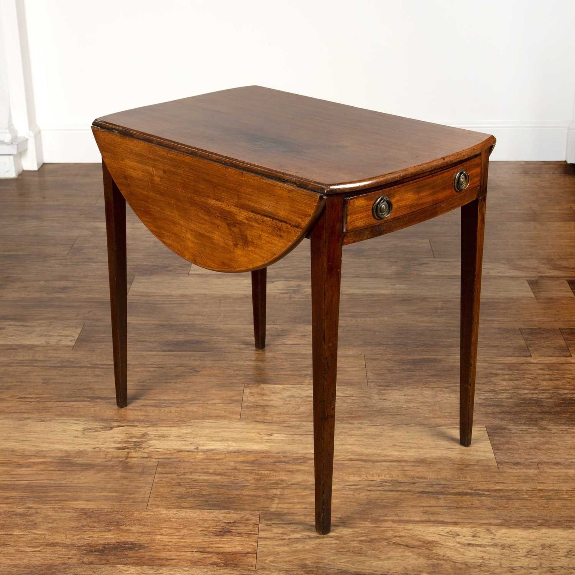 Mahogany Pembroke table 19th Century, fitted with a single frieze drawer and one faux drawer, on