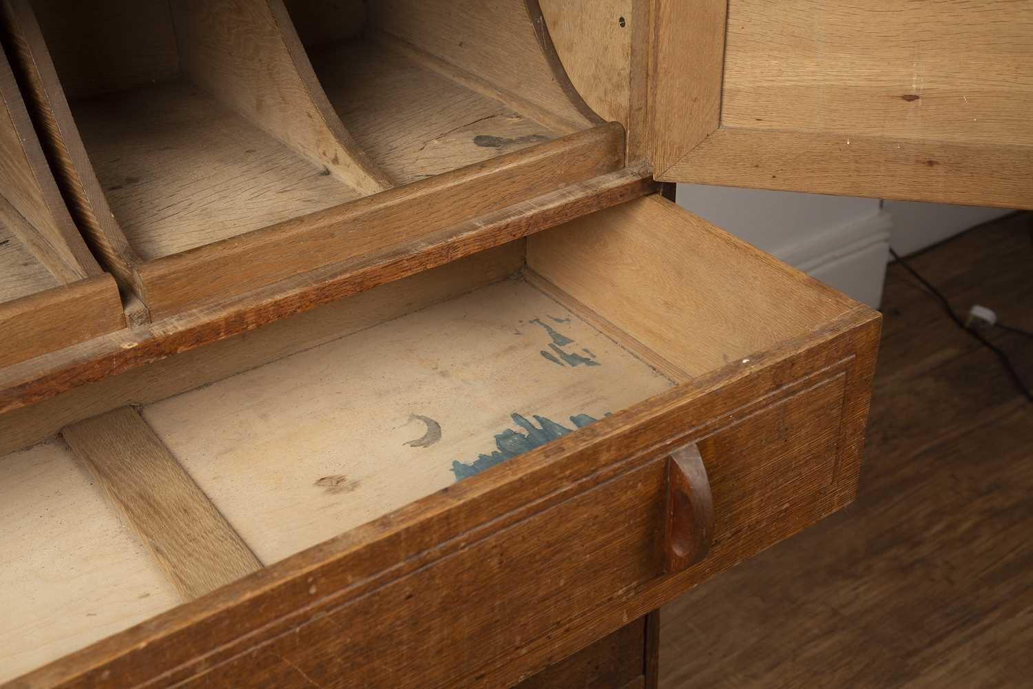 Attributed to Gordon Russell (1892-1980) oak, chest of drawers, with two doors enclosing slide - Image 6 of 7