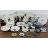 Quantity of miscellaneous ceramics including: Poole pottery, Wedgwood, Wedgwood Susie Cooper designs