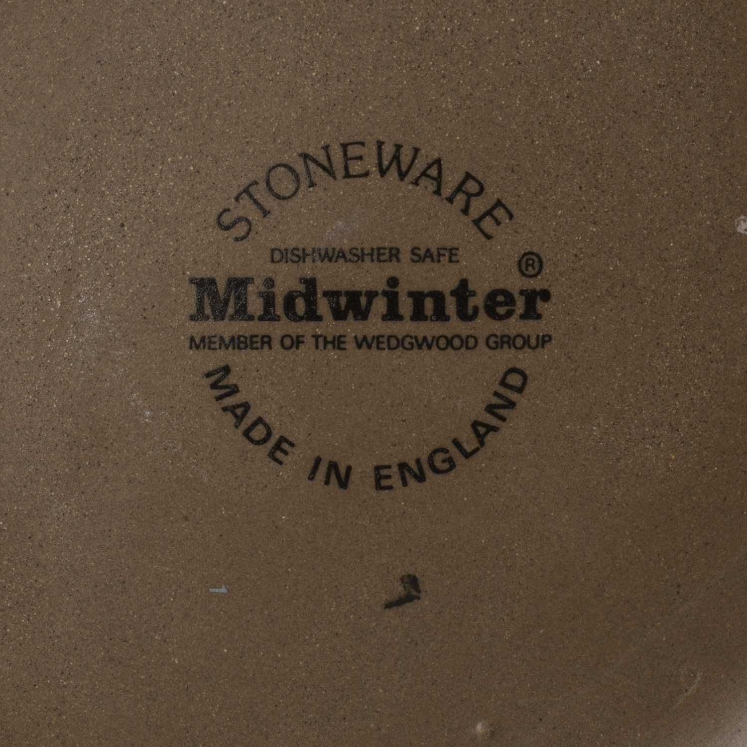 Quantity of miscellaneous ceramics including: Poole pottery, Wedgwood, Wedgwood Susie Cooper designs - Image 4 of 11