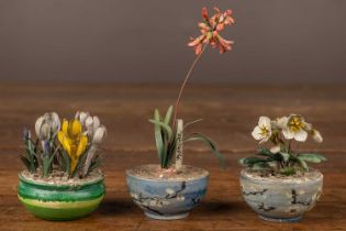 Beatrice Elizabeth Hindley (1882-1973), a group of three miniature model plant pots