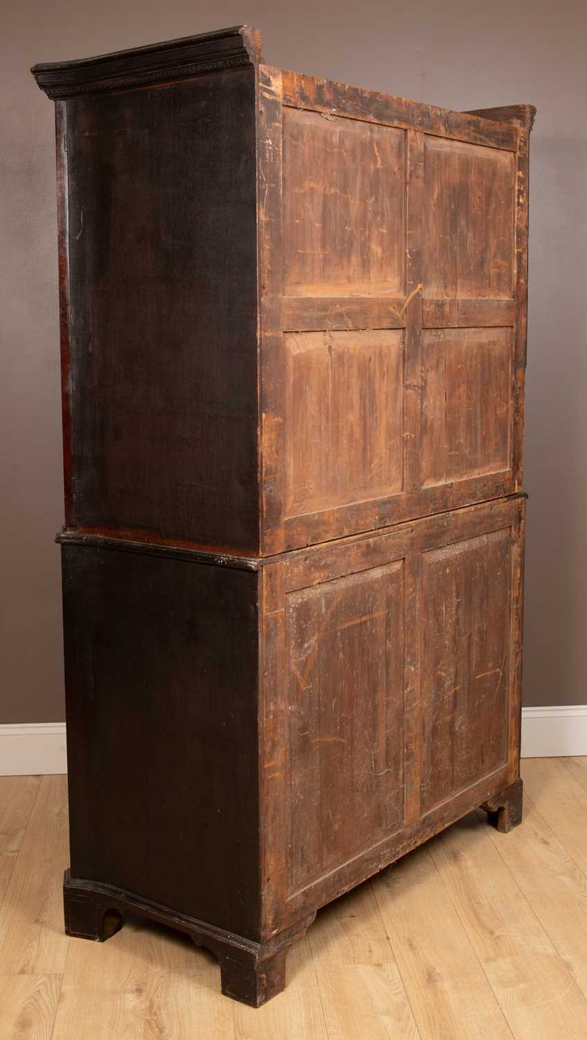 A George III mahogany serpentine fronted linen press - Image 3 of 7