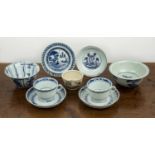 Group of blue and white porcelain Chinese to include a Hoi an Hoard tea bowl, 8cm, a Kraak small