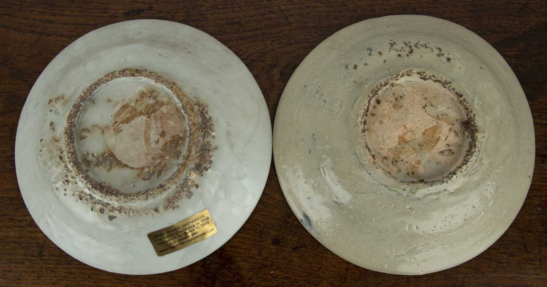 Two blue and white Binh Thuan (Shipwreck) dishes Vietnamese, possibly 15th or 16th century depicting - Image 2 of 2