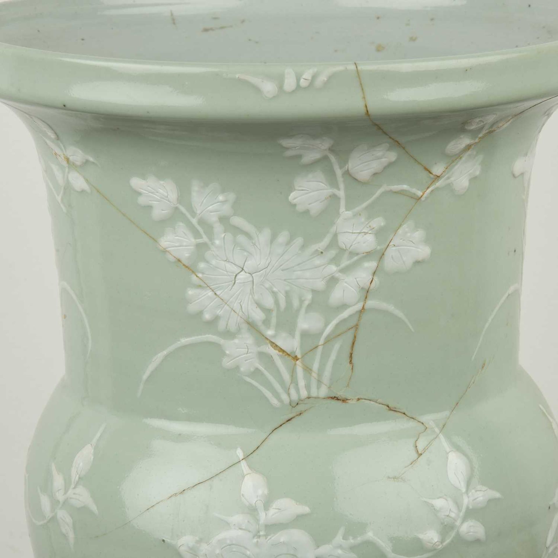 Celadon and white opaque beaker vase Chinese, 19th Century with raised foliate and bird sprays, - Image 3 of 5