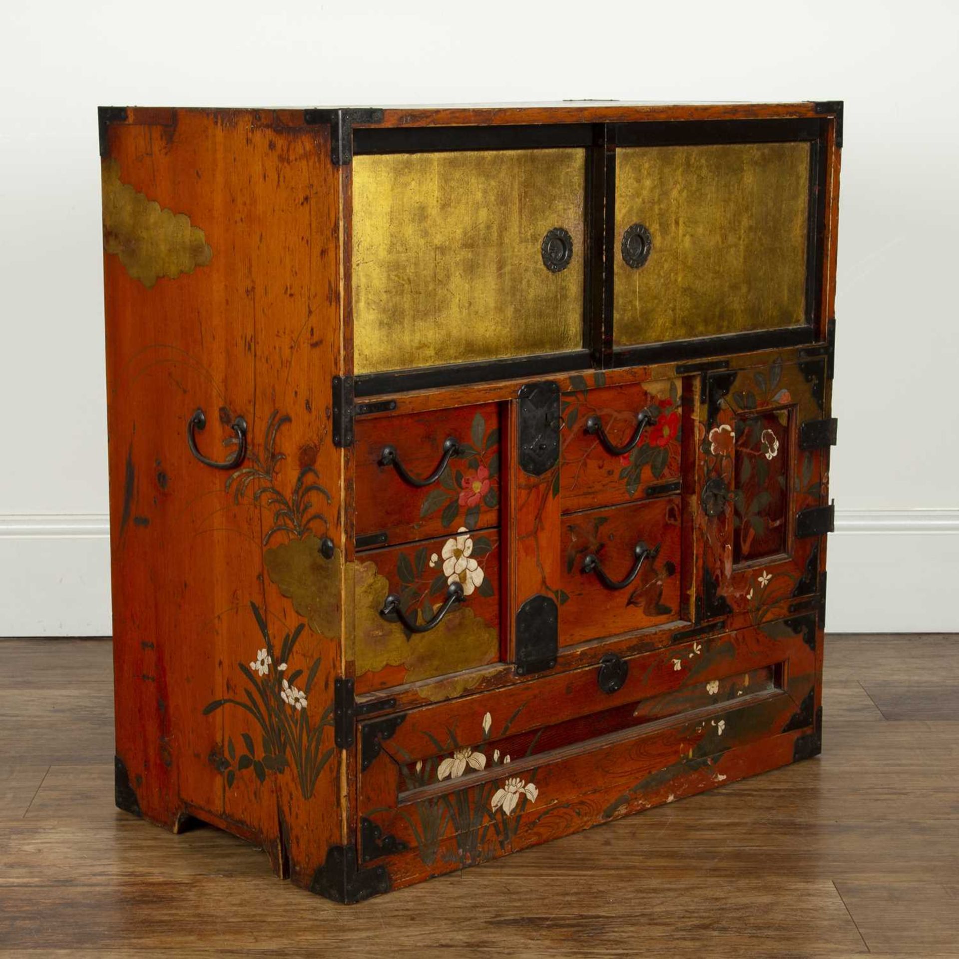 Gilt lacquer and painted cabinet Japanese, late 19th Century with fitted sliding doors and bird, - Image 3 of 6