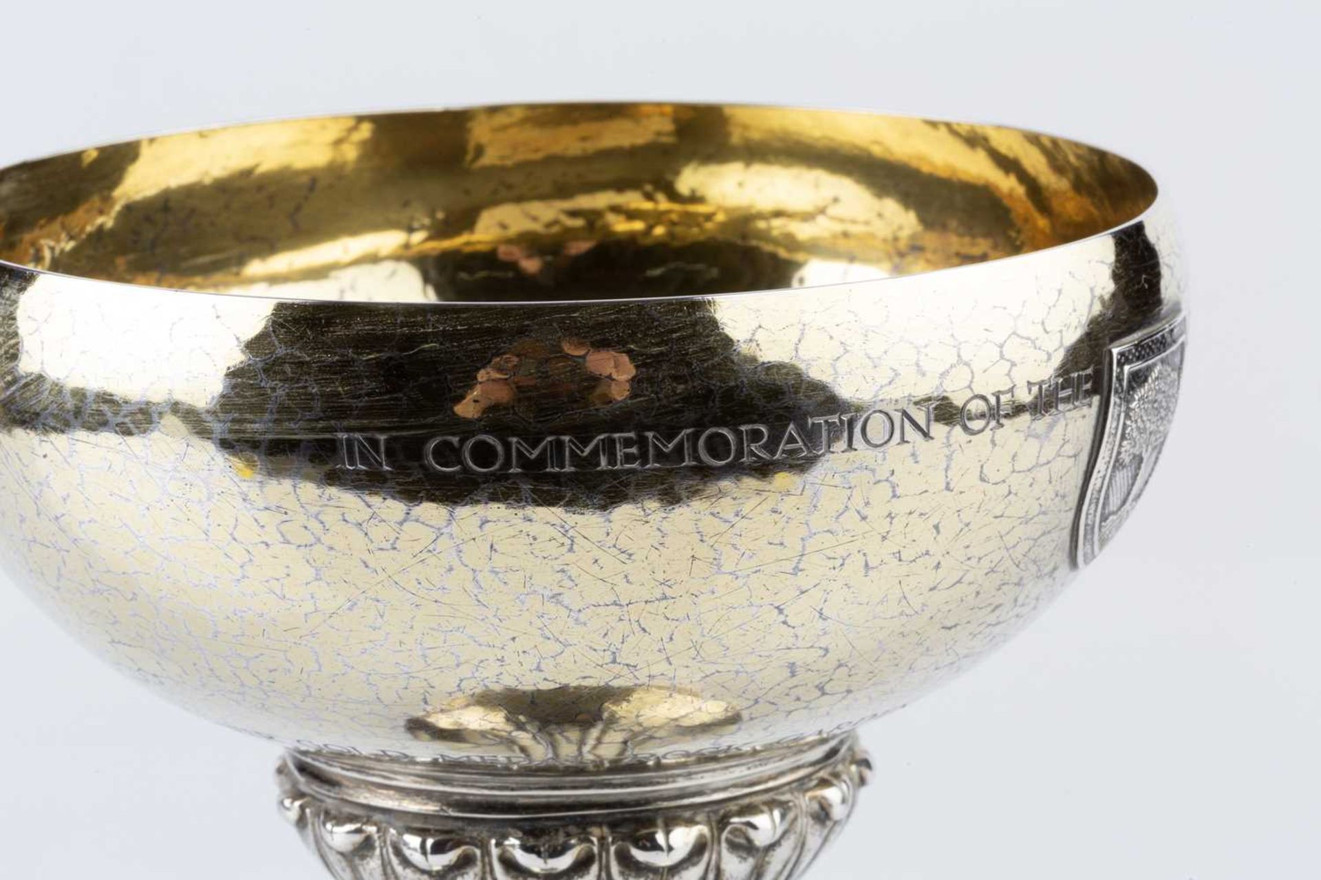 Omar Ramsden (1873-1939) Trophy for the Chelsea Flower Show Gold Prize 1937 silver and silver gilt - Image 2 of 6