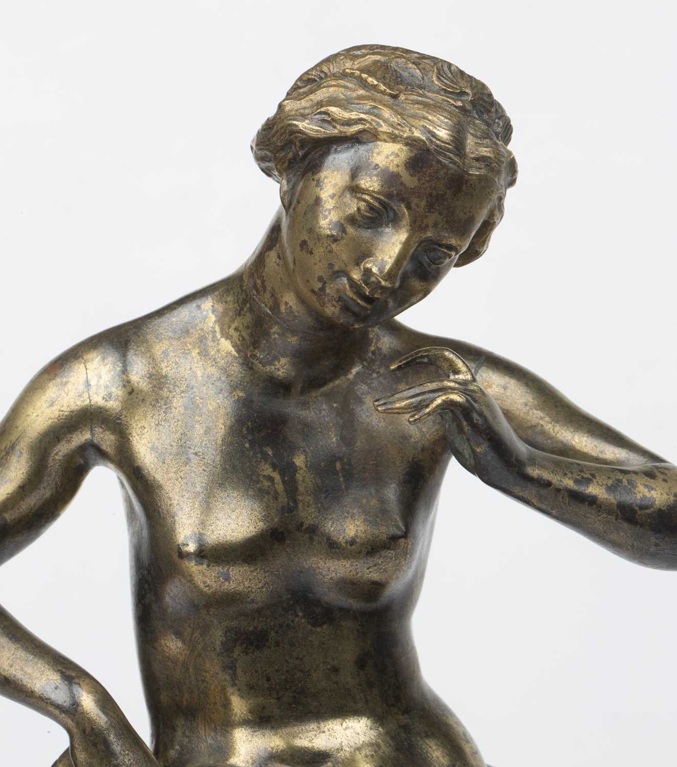 A 17th/18th century French or Italian gilded bronze figure of classical dancer 15cm wide 32cm high - Image 9 of 20