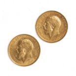 Two half gold sovereigns dated 1912 and 1913 Qty: 2 At present, there is no condition report