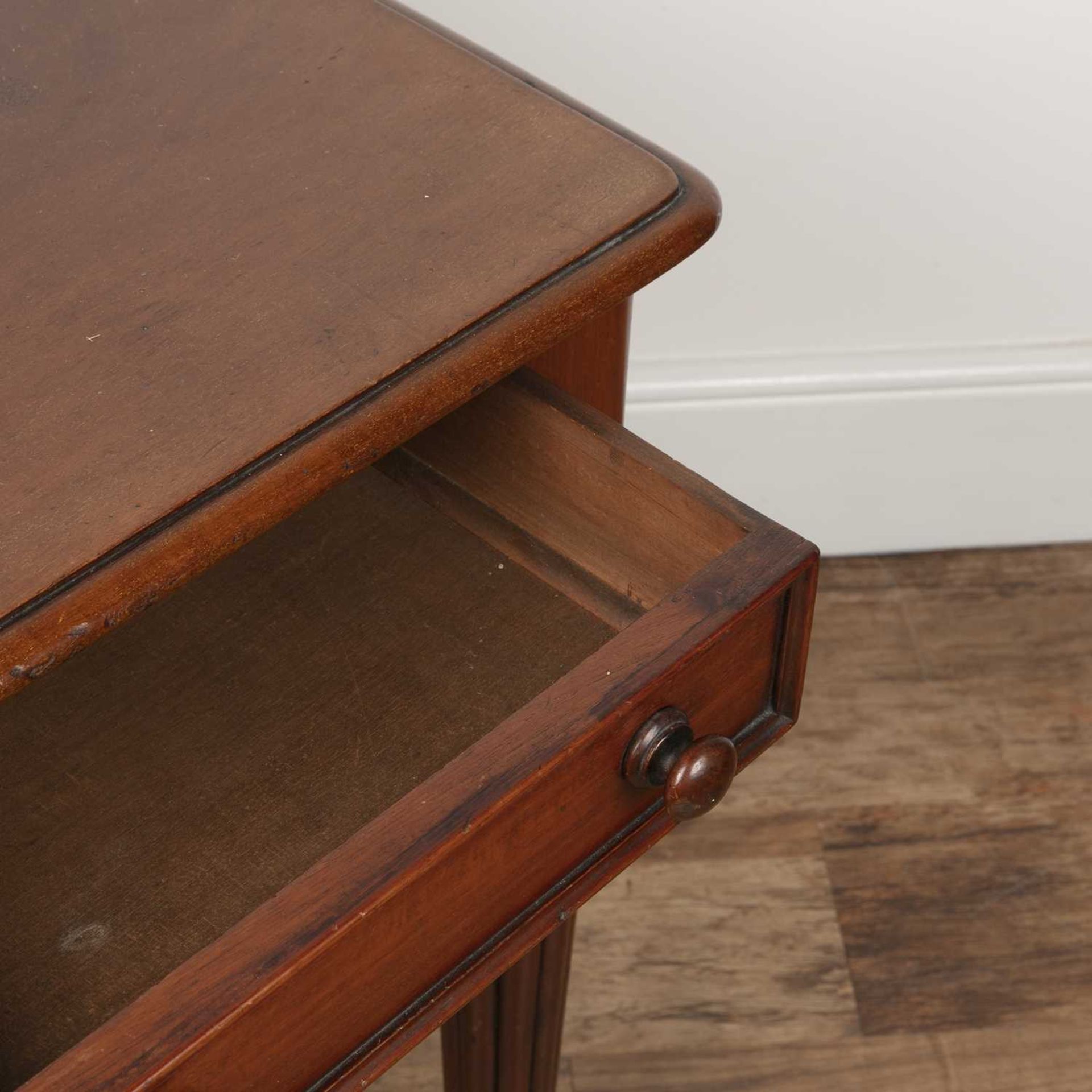 Mahogany side table Victorian, fitted two drawers, on reeded legs, 92cm wide x 51cm deep x 75cm high - Image 3 of 5