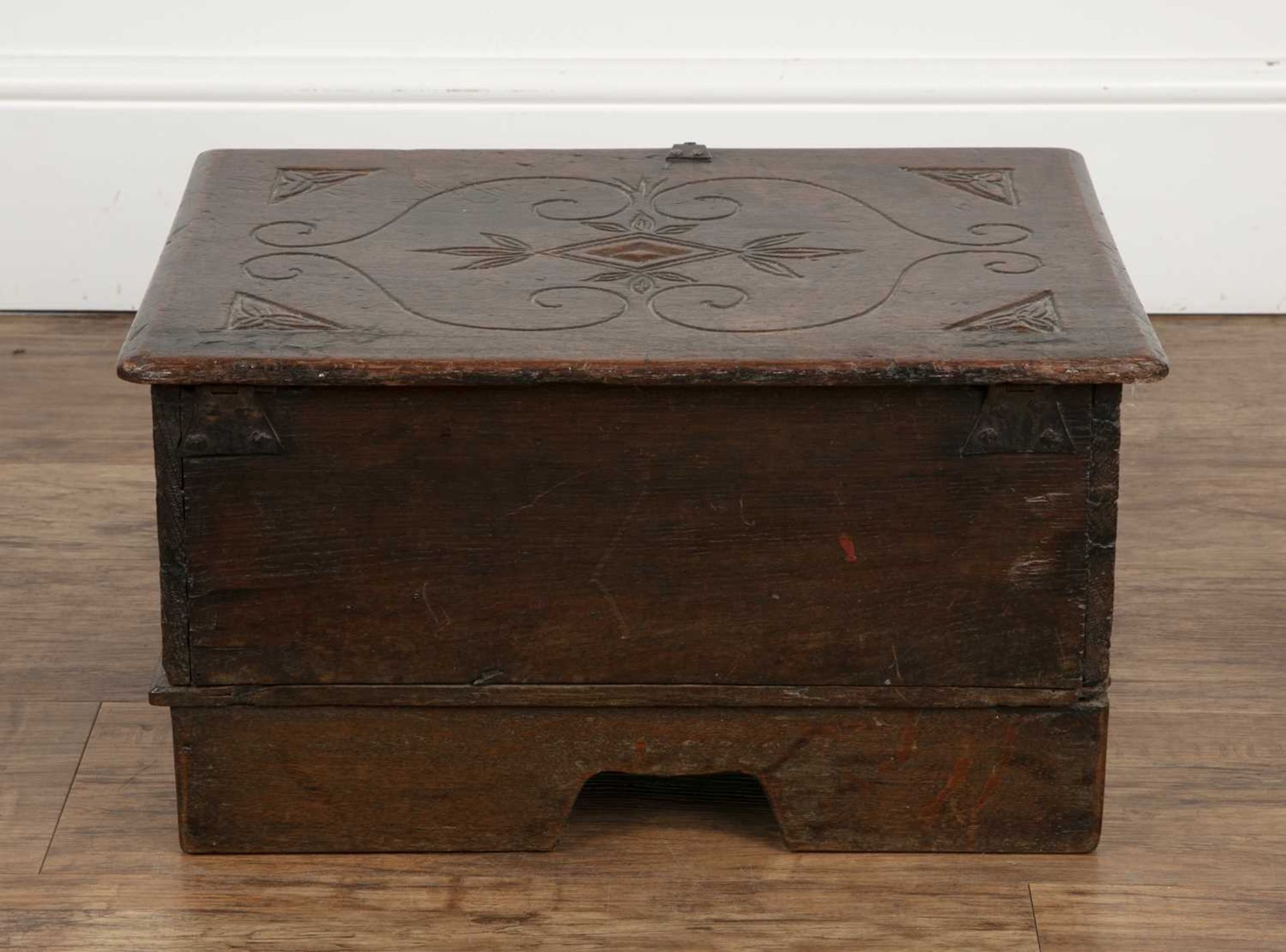 Oak box on stand late 17th/early 18th Century, with carved decoration to the top amd iron lock - Image 4 of 5