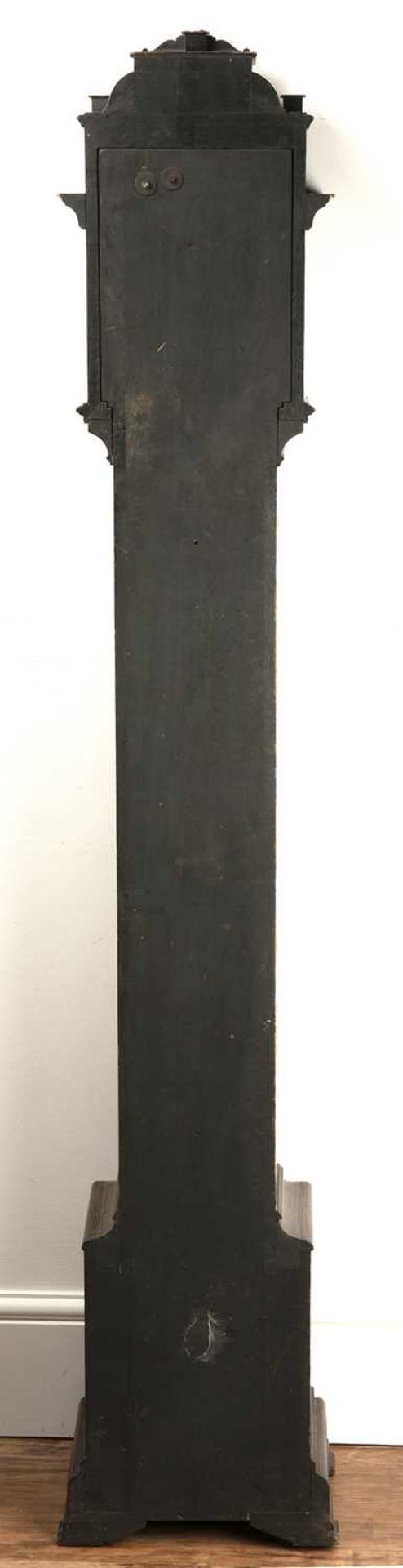 Early 20th Century black japanned grandmother clock the break arch brass dial with roman chapter - Image 7 of 35