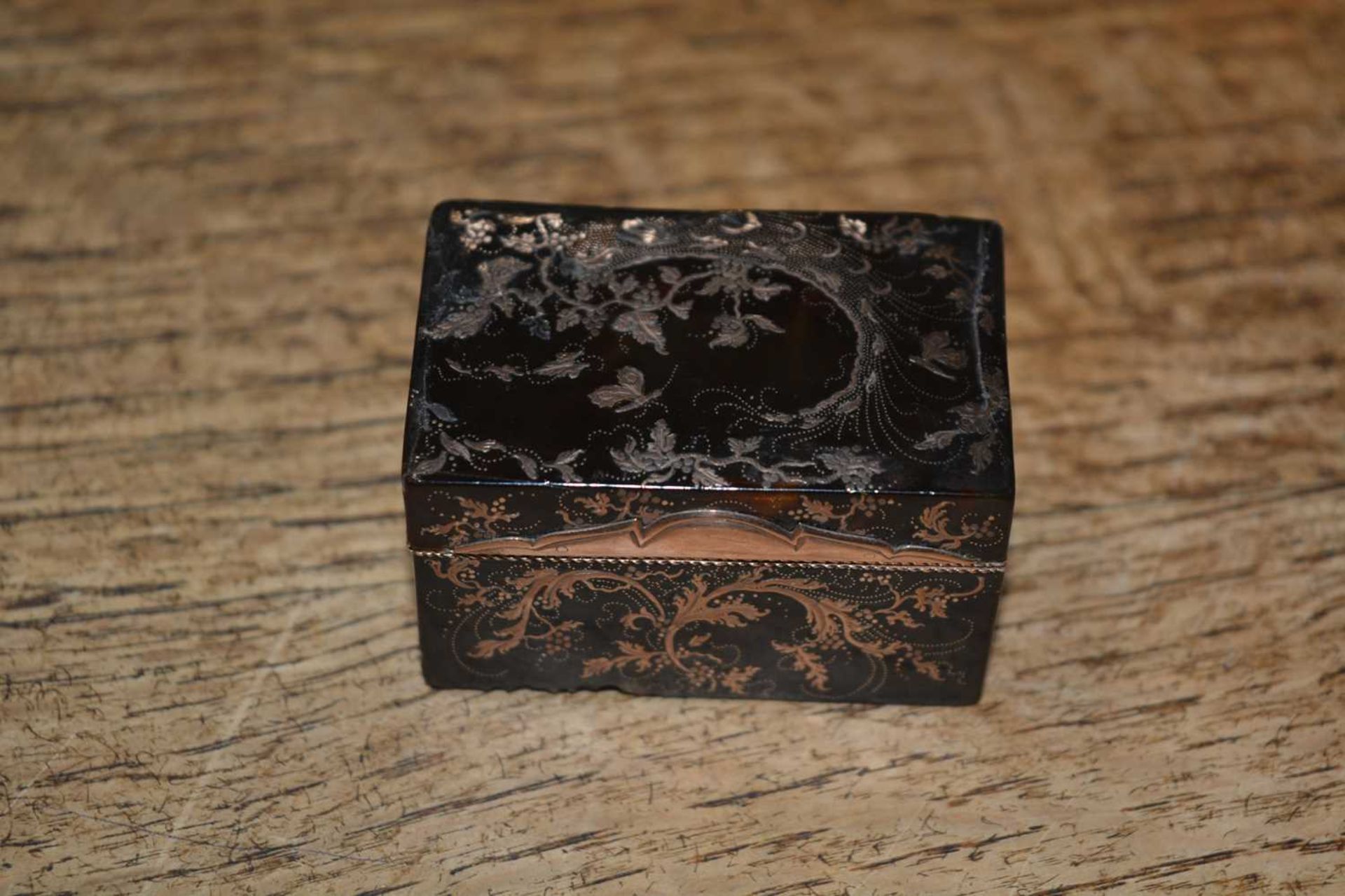 Collection of tortoiseshell items comprising of a small rectangular box, with piqué work - Image 9 of 25