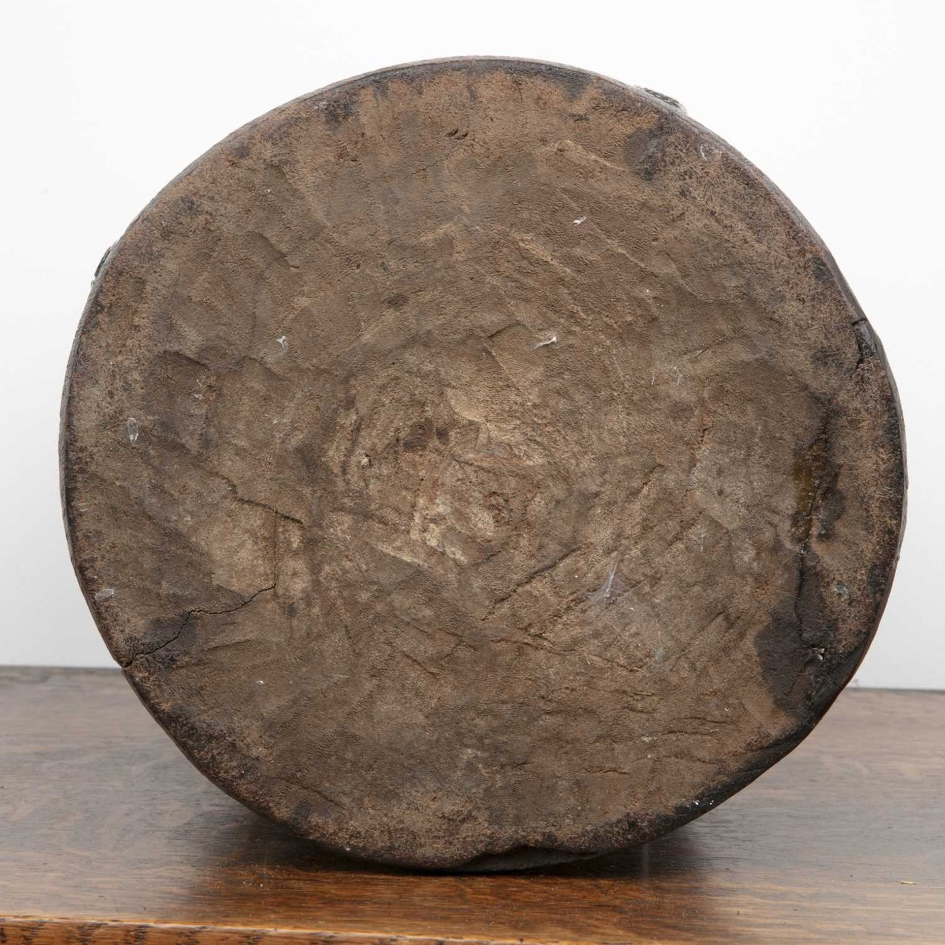 Tribal carved stool African, with incised markings, 35cm high x 28cm diameter Provenance: The - Bild 3 aus 4