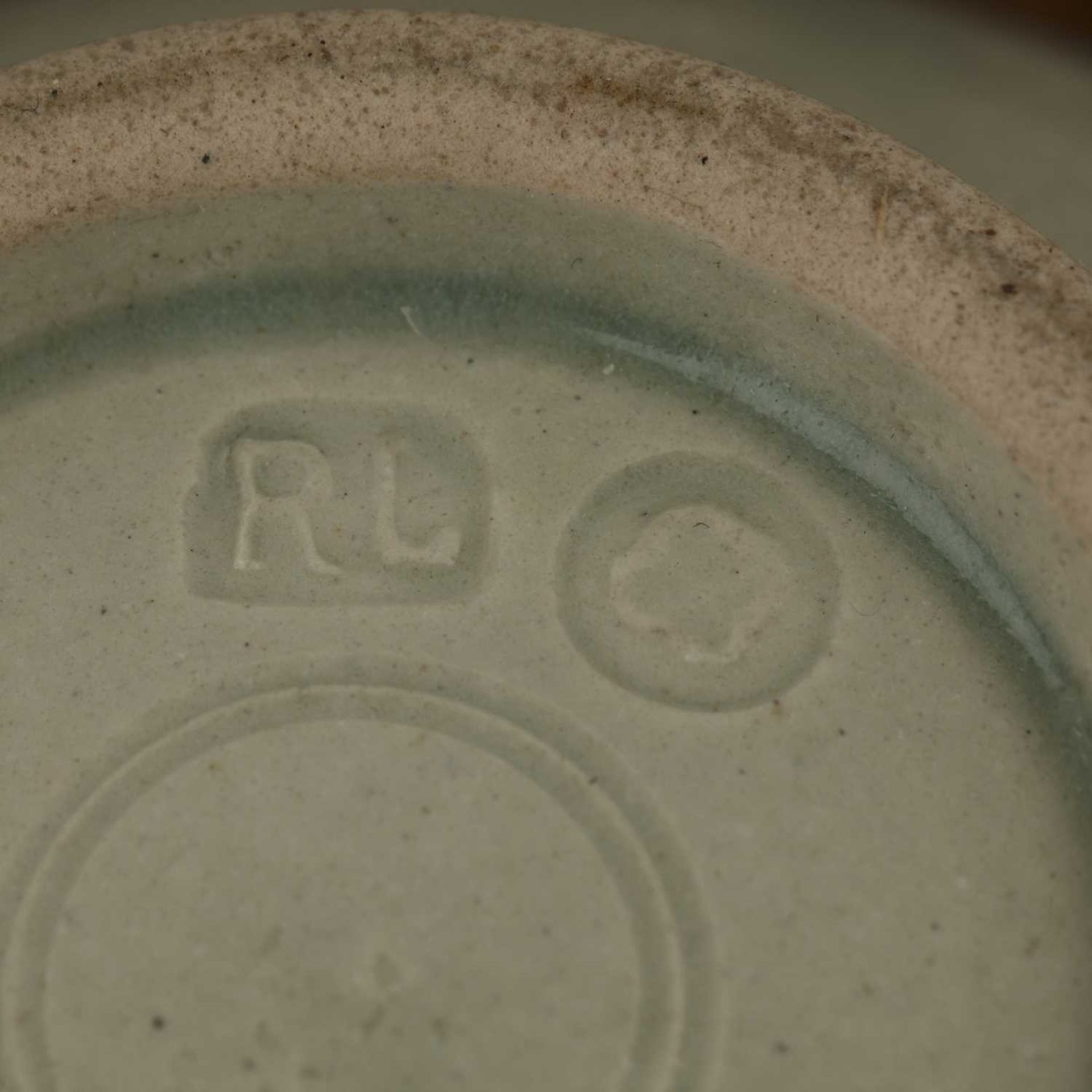 Rodney Lawrence at Piltdown Chapel studio pottery bowl, with incised decoration, seal marks to the - Image 5 of 5