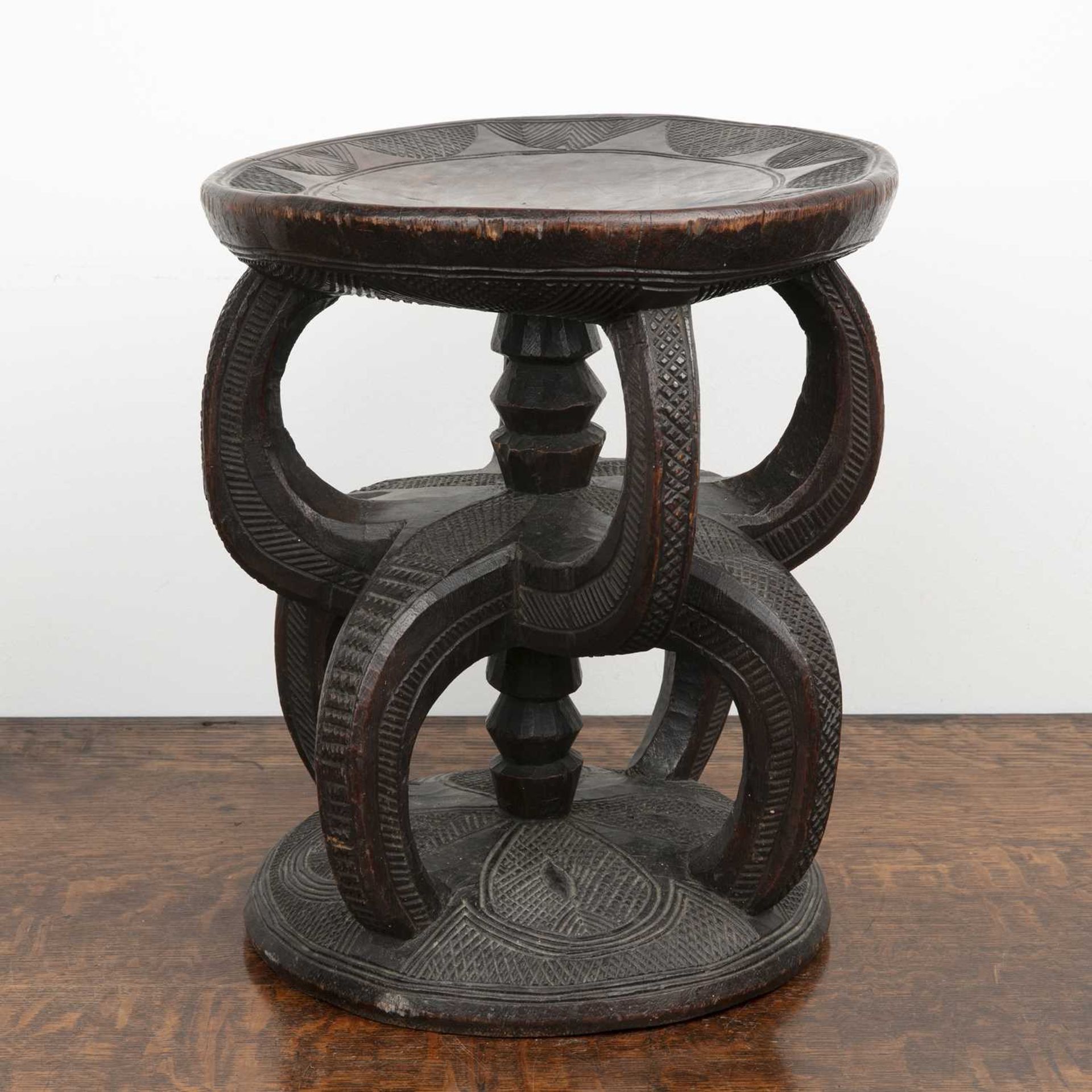 Tribal carved stool African, with incised markings, 35cm high x 28cm diameter Provenance: The - Bild 2 aus 4