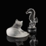 René Lalique (1860-1945) 'Hippocampe' or seahorse glass paperweight, signed to the base, 9.5cm