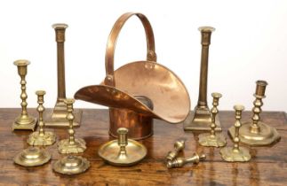 Collection of brassware to include a pair of 18th Century William Harrison candlesticks, Birmingham,