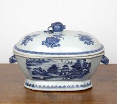 Blue and white porcelain octagonal tureen Chinese, late 18th Century with rabbit's head handles, and