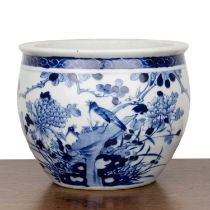 Blue and white porcelain small fish tank Chinese, late 19th/early 20th Century painted with birds,