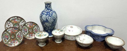 Collection of porcelain Chinese, 19th/20th Century including a shaped jardiniere with lotus and