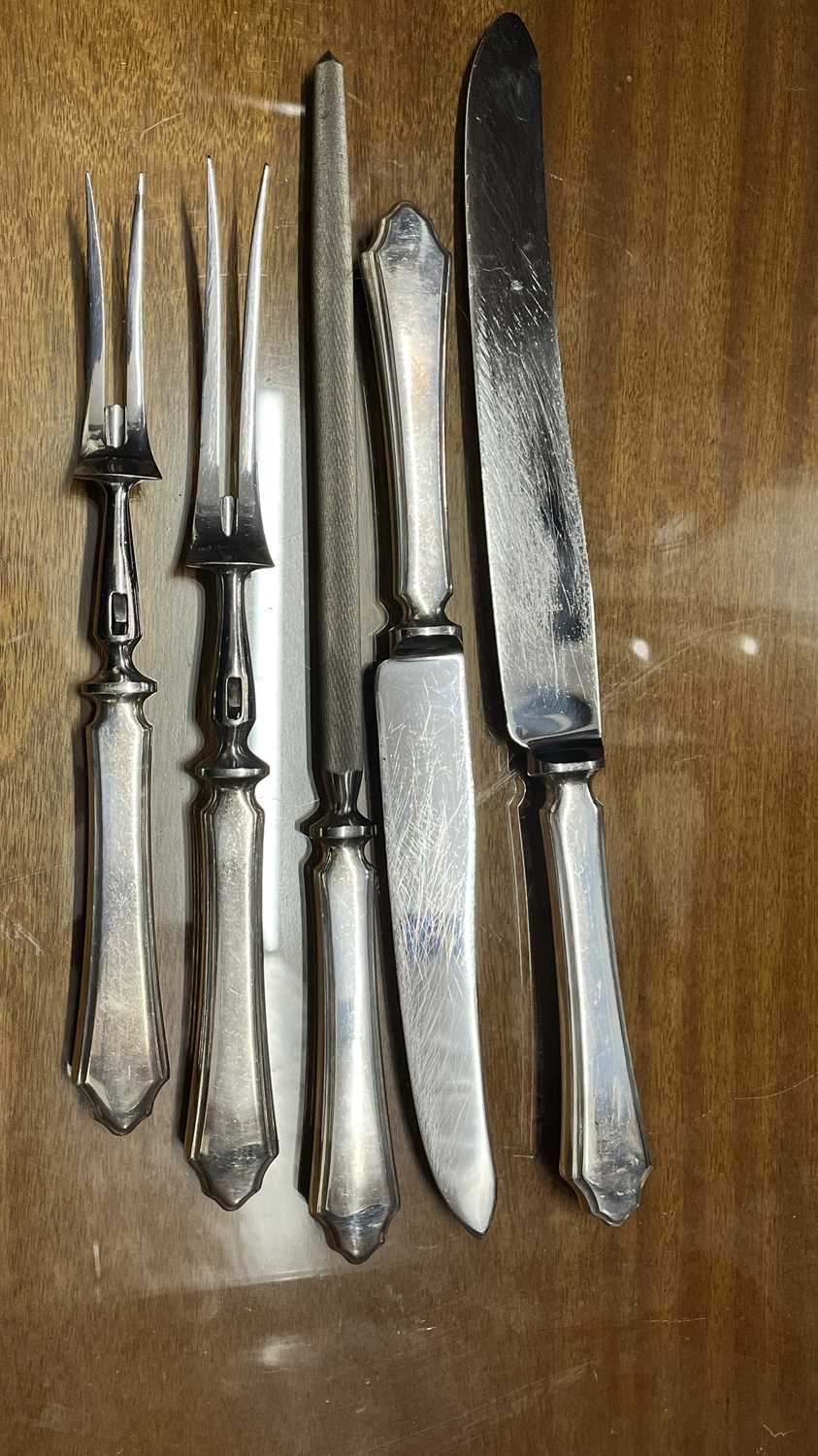 A canteen of silver plated cutlery - Image 13 of 14