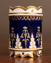 A Spode match pot circa 1825