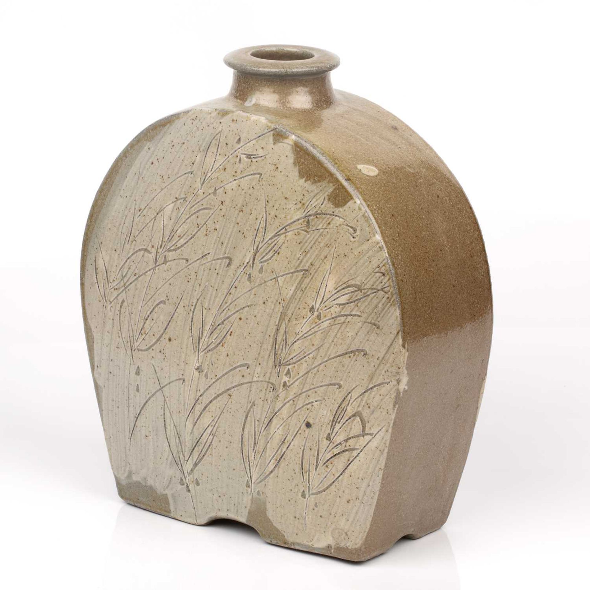 Phil Rogers (1951-2020) Large bottle vase, 1999 stoneware, with grey ash glaze, the body incised - Image 3 of 5