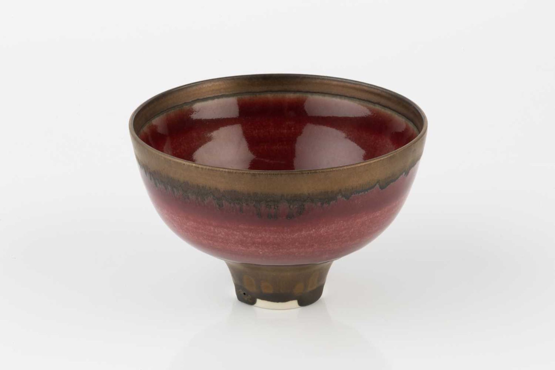 Peter Wills (b.1955) Footed bowl porcelain, with dripped manganese rim and copper red glaze signed - Image 2 of 5