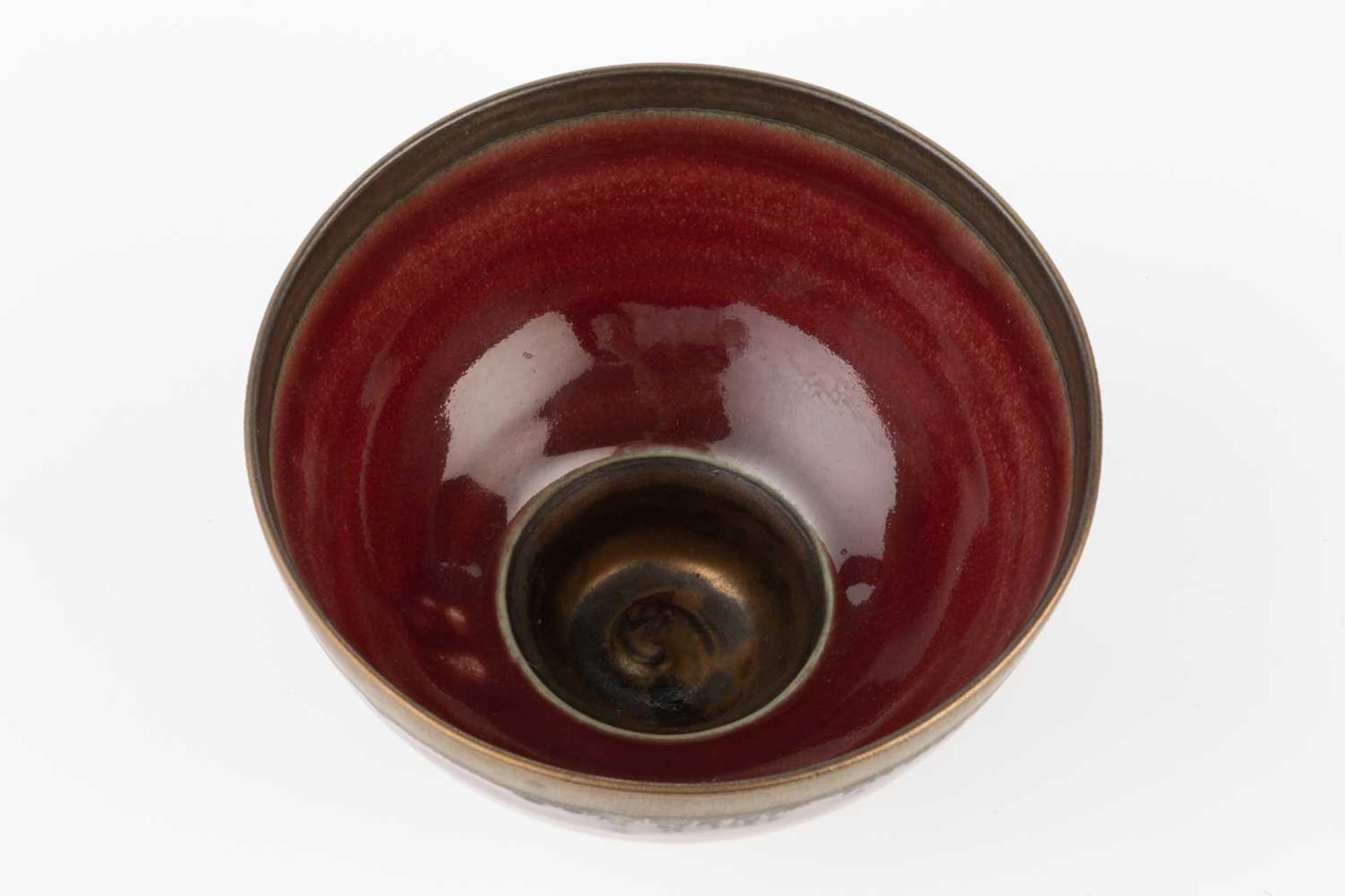 Peter Wills (b.1955) Footed bowl porcelain, with dripped manganese rim and copper red glaze signed - Image 3 of 5