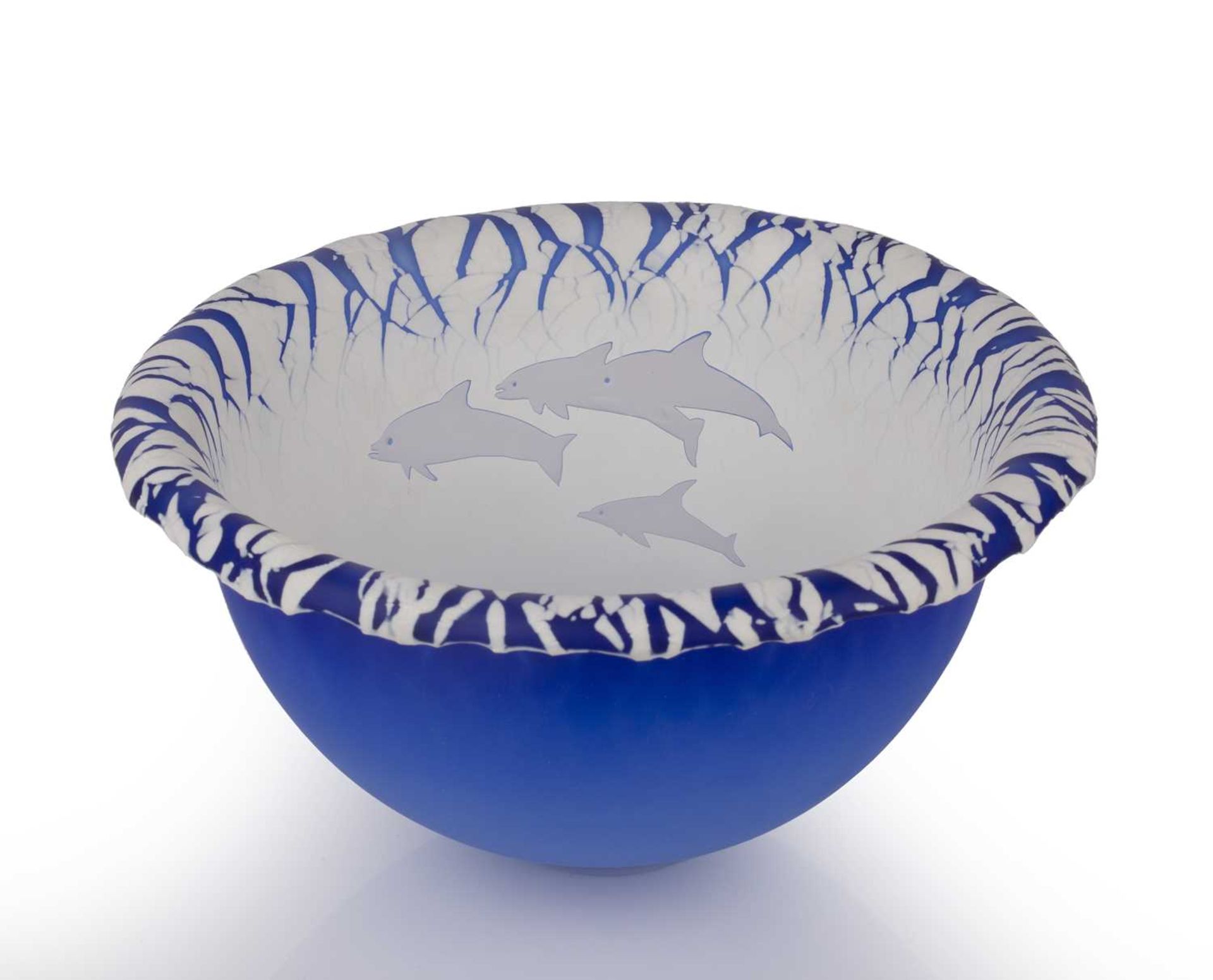 Malcolm Sutcliffe (b.1954) Bowl glass, etched with dolphins signed 14cm high, 25cm diameter. - Image 2 of 4