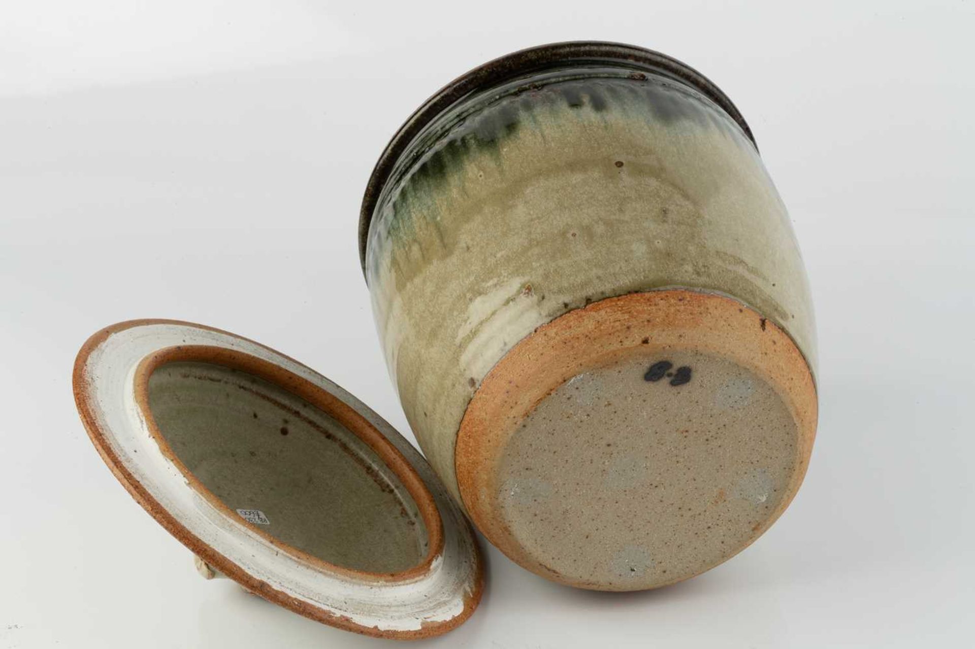 Richard Batterham (1936-2021) Large lidded jar stoneware, with running ash glazes 16.5cm high. The - Image 3 of 3