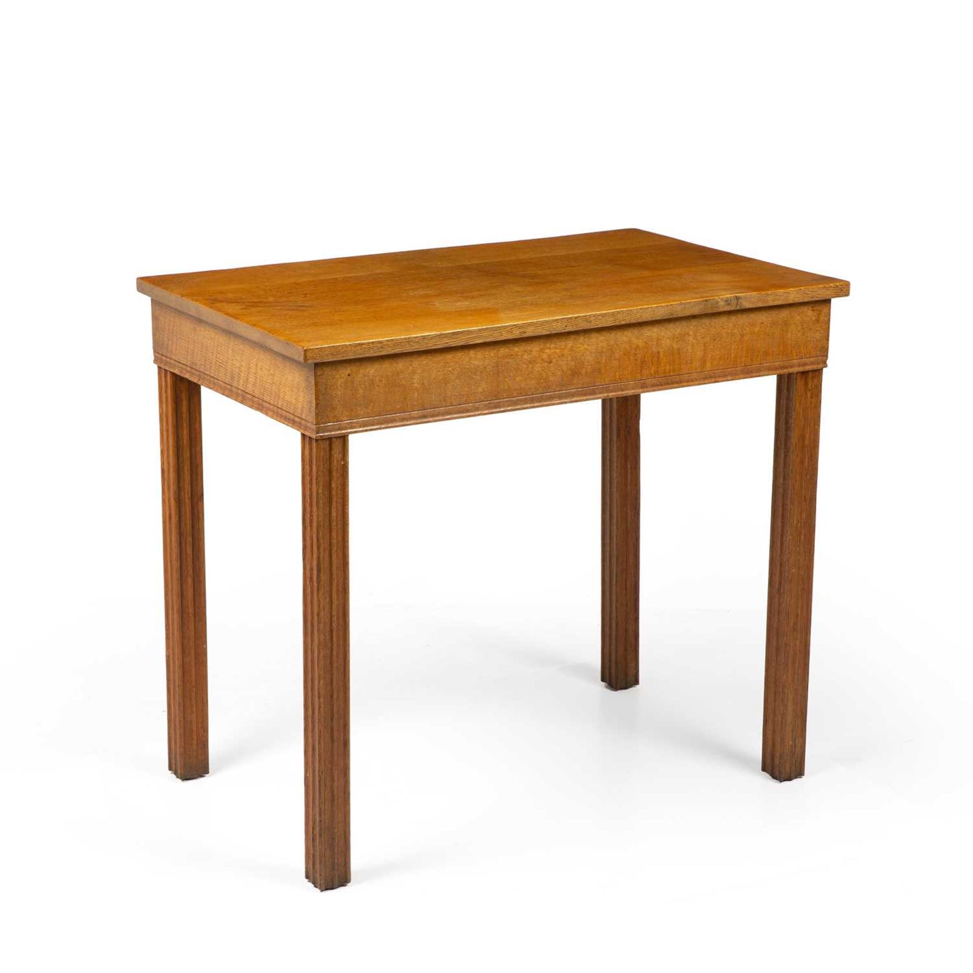 Gordon Russell of Broadway Side table oak, raised on square-cut legs 74cm high, 84cm wide, 53cm - Image 2 of 6