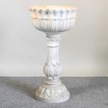 A marble jardinière