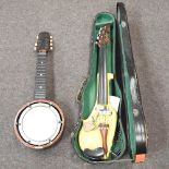 A banjolele and violin